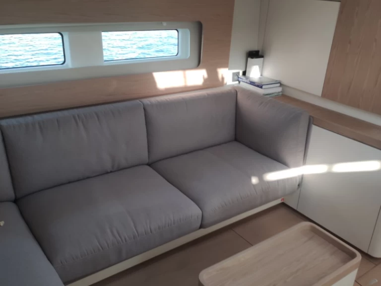 Hire a Bénéteau First 53 Lávrio