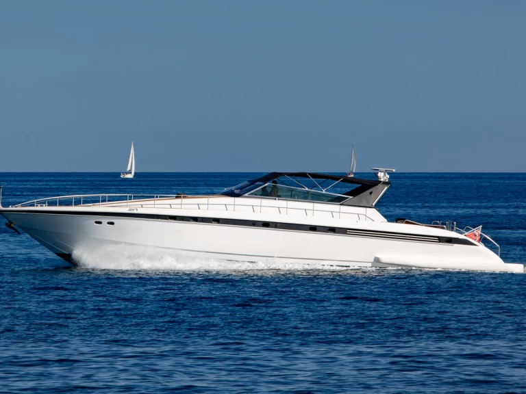 Hire a Arno Leopard Arno 23 Milazzo