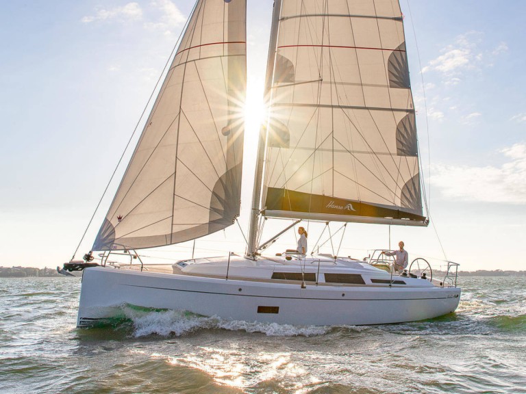 Sailboat hire in Pula - Hanse Hanse 348