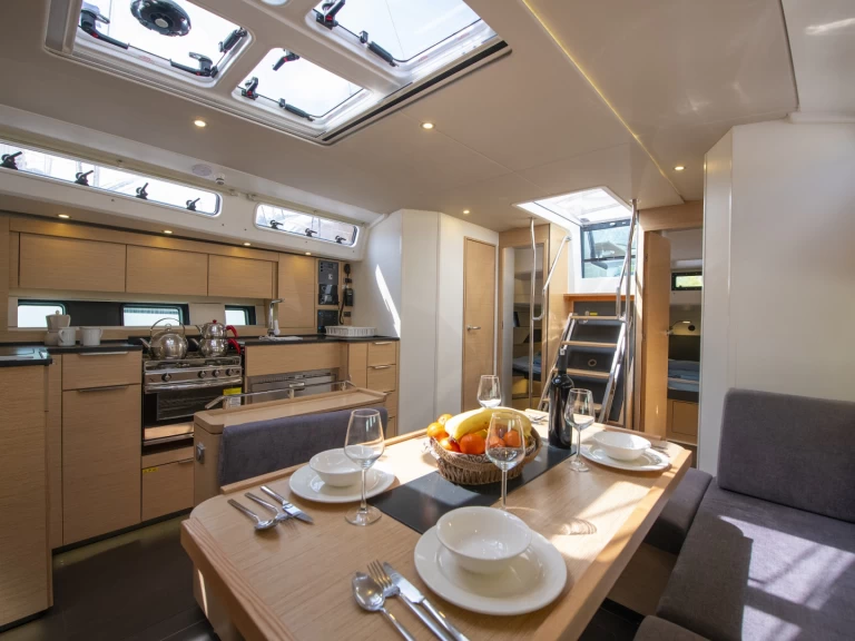 Sailboat hire in Göcek - Hanse Hanse 460