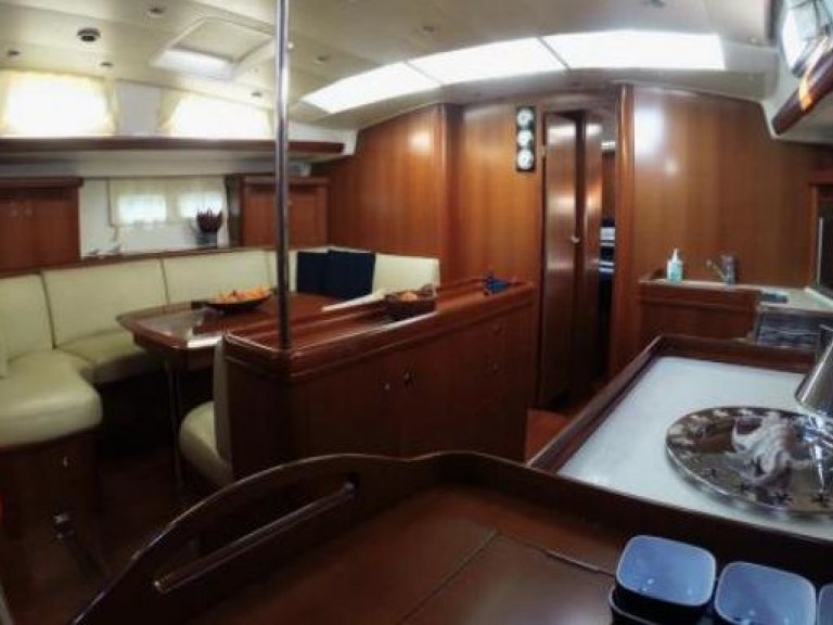 Sailboat to hire Sifnos at the best price