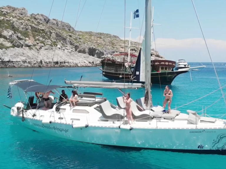 Hire Sailboat Dromor- Greece with a boat licence