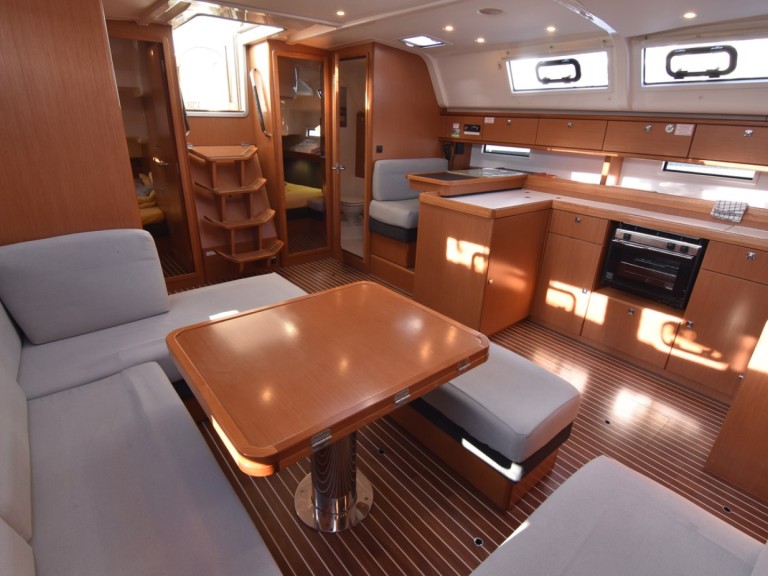 Hire Sailboat with or without skipper Bavaria Punat