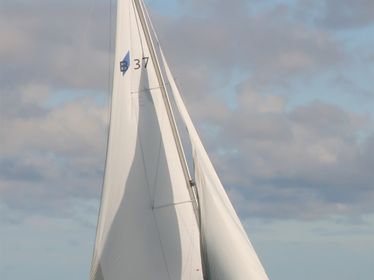 Hire a Bavaria Cruiser 37 Heiligenhafen
