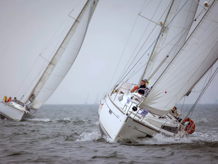 Sailboat to hire Heiligenhafen at the best price