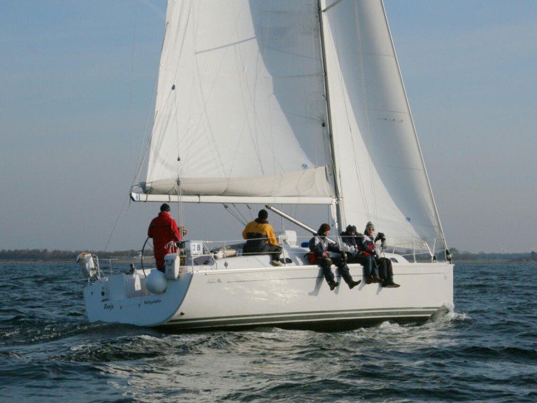 Hire Sailboat with or without skipper Hanse Barth