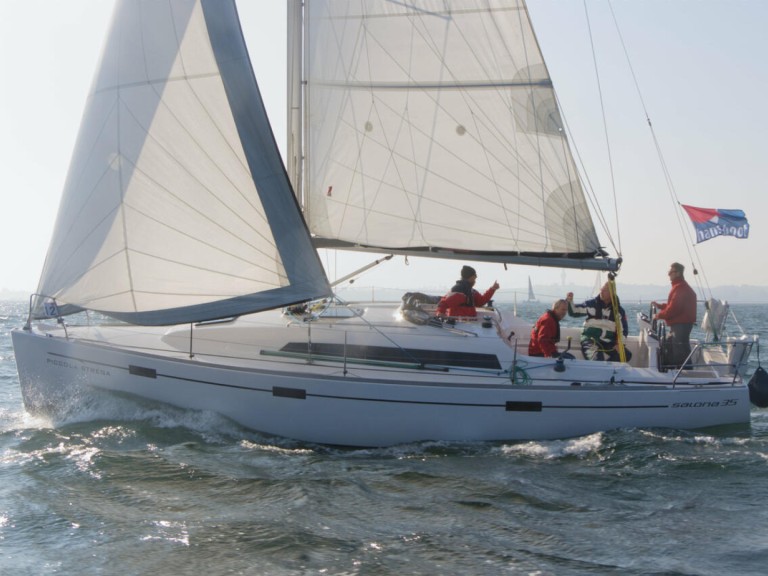 Yacht charter Heiligenhafen - Salona Salona 35 on SamBoat