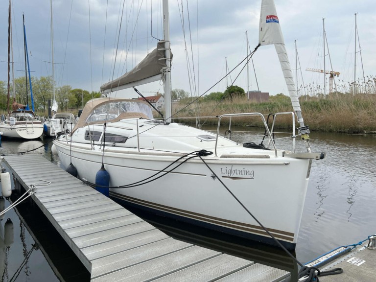 Sailboat hire in Barth - Jeanneau Sun Odyssey 30i