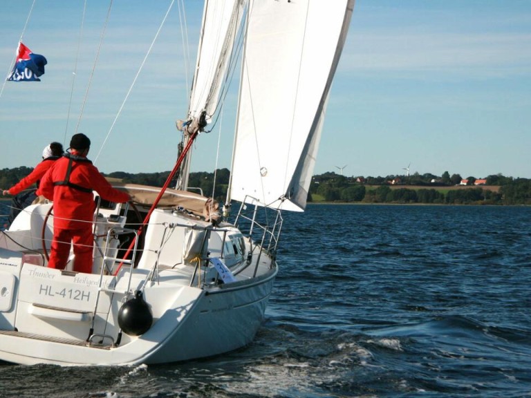 Yacht hire Flensburg cheap Sun Odyssey 30i