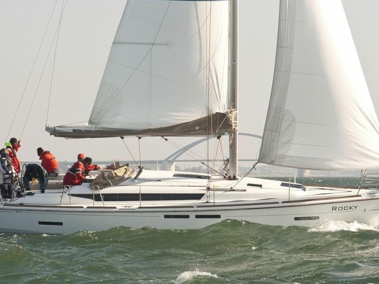 Charter a Jeanneau Sun Odyssey 409 in Flensburg on Samboat