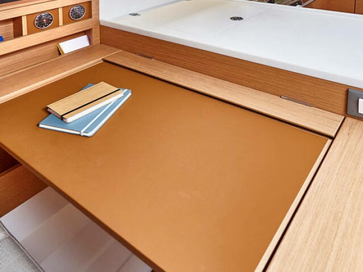 Sailboat hire in Sant Antoni de Portmany - Jeanneau Sun Odyssey 440