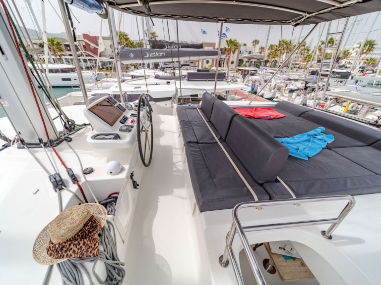 Yacht hire Gouvia cheap Lagoon 50