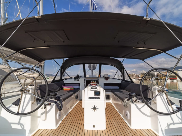 Sailboat hire in Skiathos - Jeanneau Sun Odyssey 440