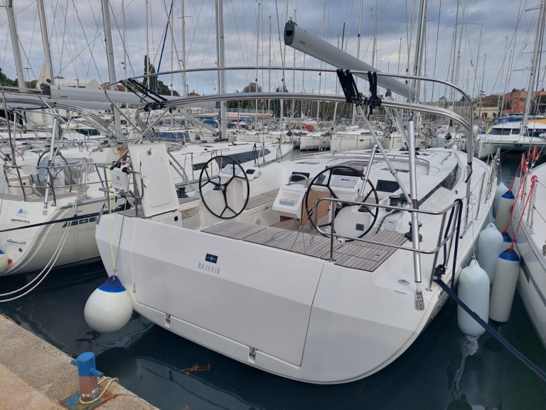 Sailboat hire in Zadar - Bavaria Bavaria C45