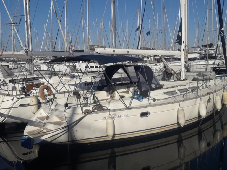 Hire Sailboat with or without skipper Jeanneau Alimos