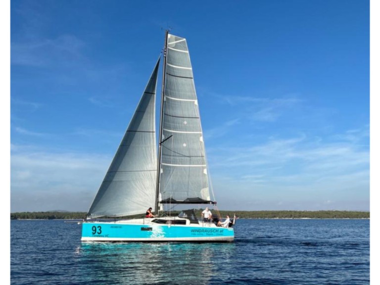 Yacht hire Biograd na Moru cheap Pogo 36