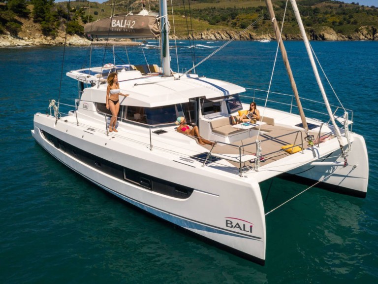 Hire a Bali Catamarans Bali 4.2 Šibenik