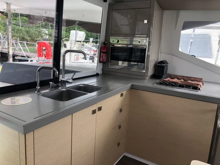 Catamaran to hire Saint George's at the best price