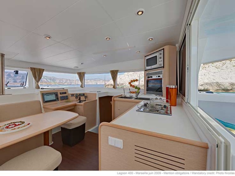 Catamaran to hire Saint George's at the best price