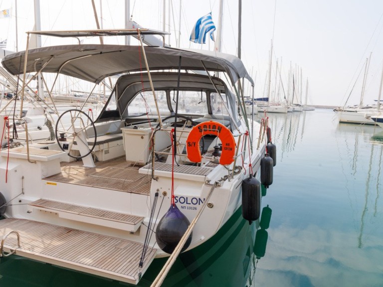 Yacht hire Alimos cheap Oceanis 46.1