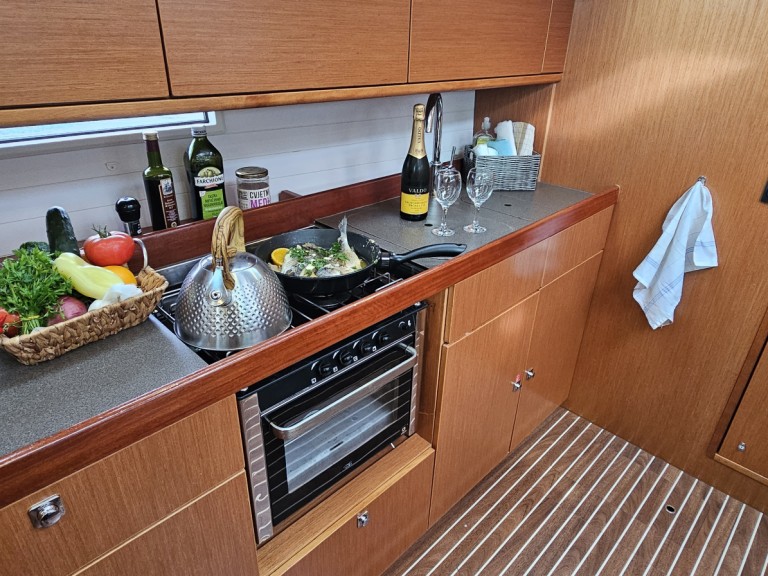 Yacht charter Rogoznica - Bavaria Cruiser 46 on SamBoat