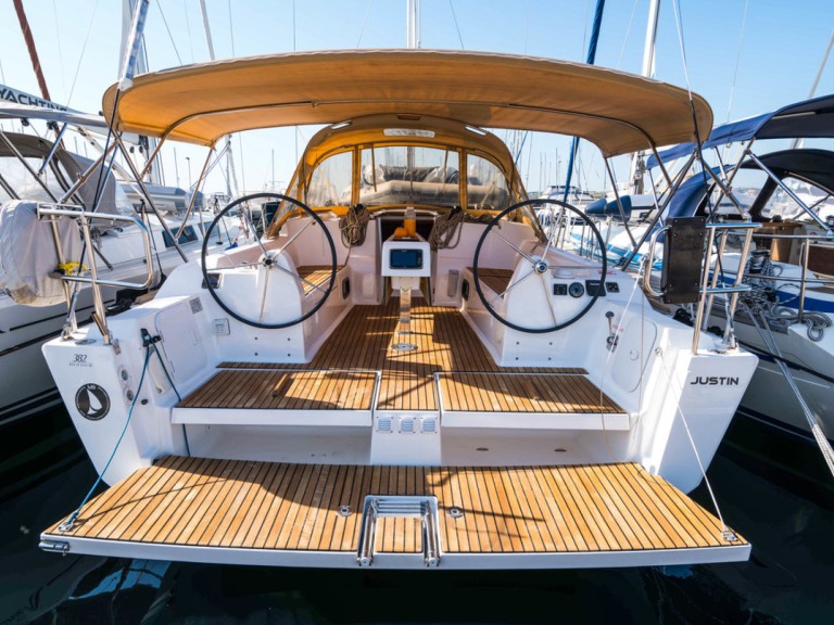 Yacht hire Biograd na Moru cheap Dufour 382 Grand Large