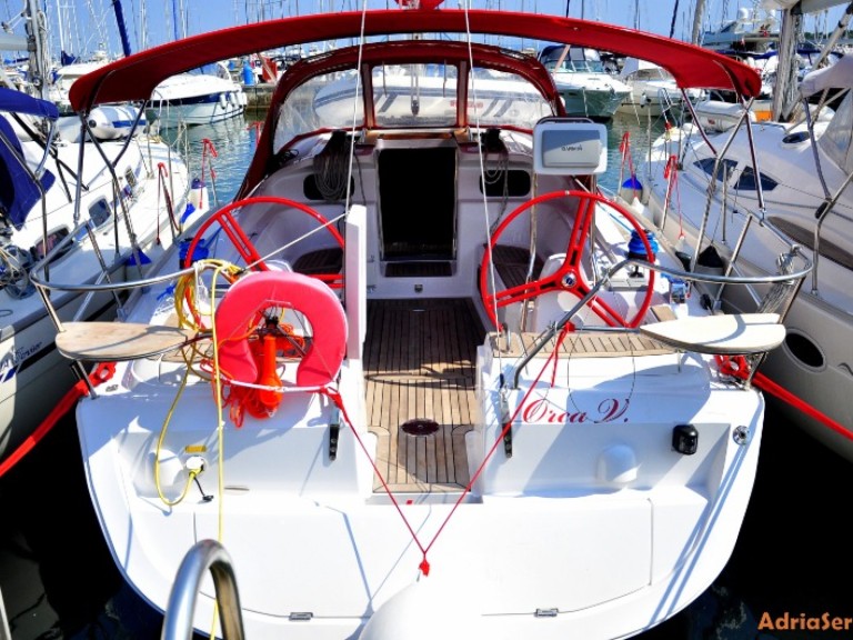 Sailboat hire in Izola - Elan Impression 394