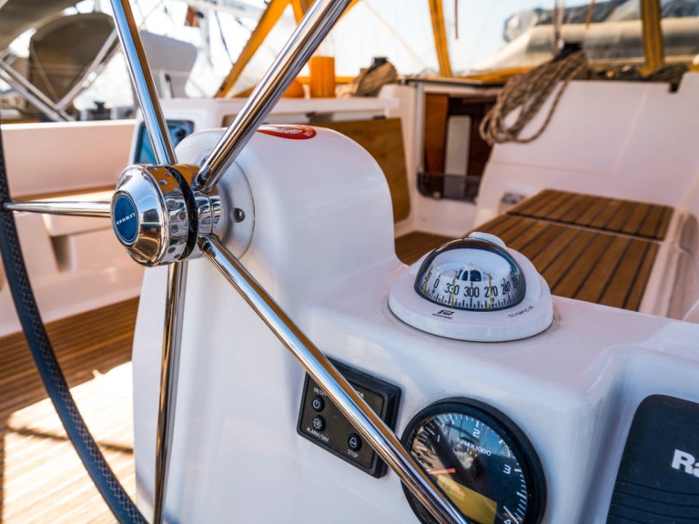Sailboat to hire Biograd na Moru at the best price