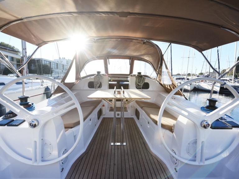 Sailboat hire in Zadar - Elan Impression 40