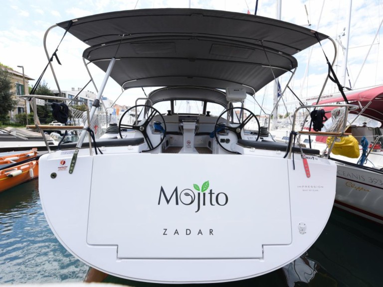 Hire Sailboat Elan with a boat licence