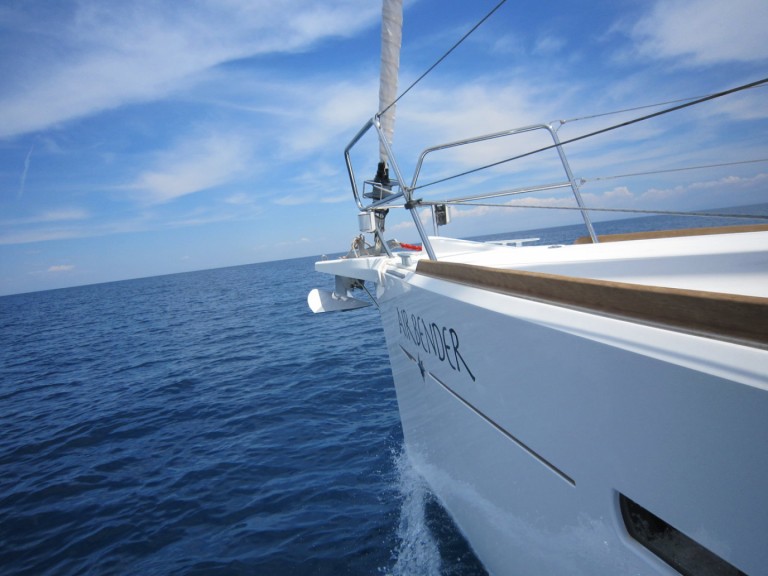 Jeanneau Sun Odyssey 449 charter bareboat or skippered in  Lávrio