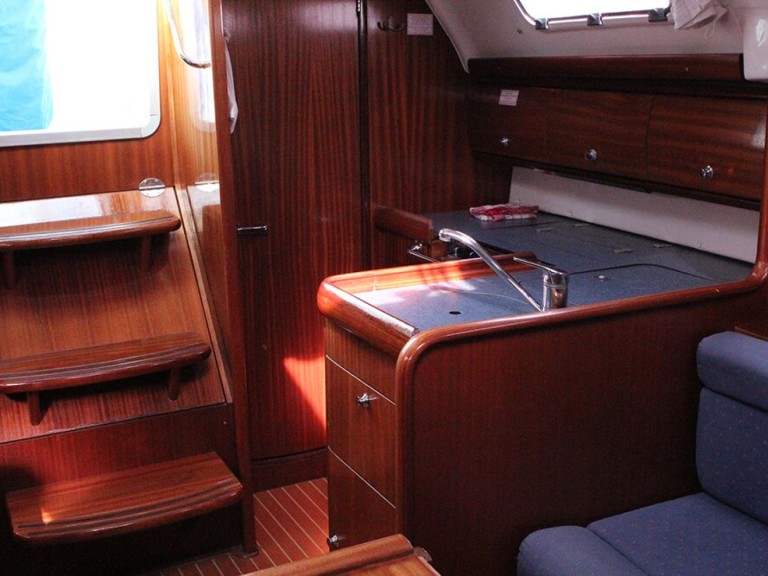 Sailboat to hire Vrsar at the best price