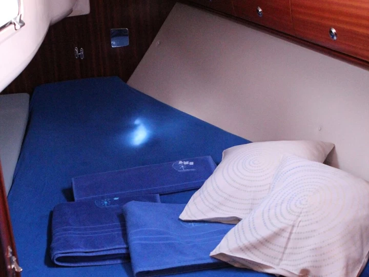 Bavaria Bavaria 30 Cruiser charter bareboat or skippered in  Vrsar