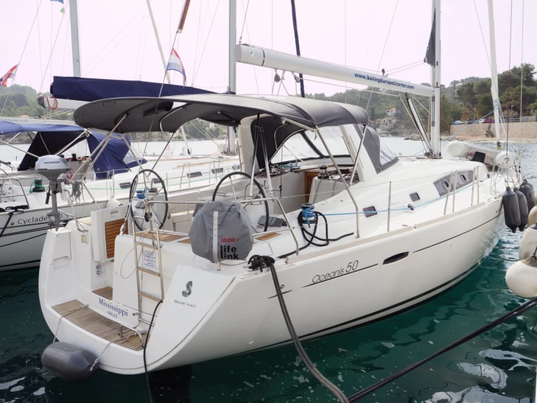 Bénéteau Oceanis 50 Family charter bareboat or skippered in  Rogač