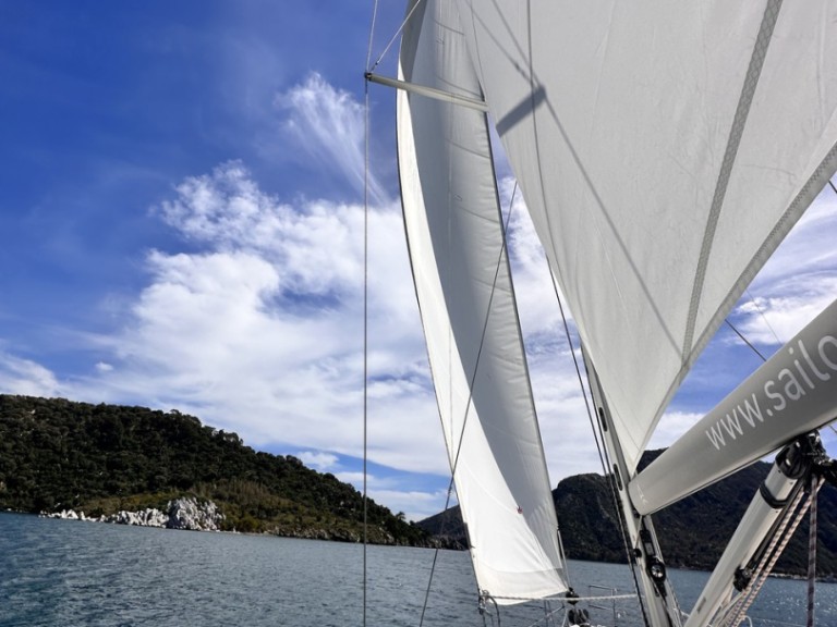 Hire Sailboat with or without skipper Bavaria Marmaris