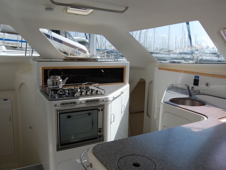 Charter a Voyage Voyage 440 in Palma de Mallorca on Samboat