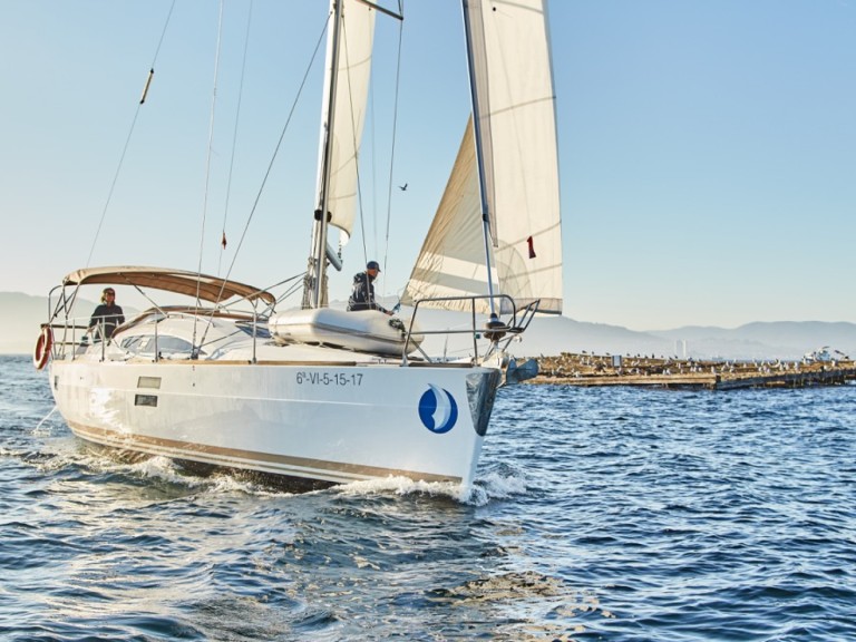 Yacht charter Vigo - Elan Impression 40 on SamBoat