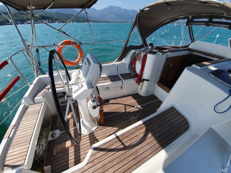 Hire Sailboat with or without skipper Jeanneau Ko Chang (Koh Chang)