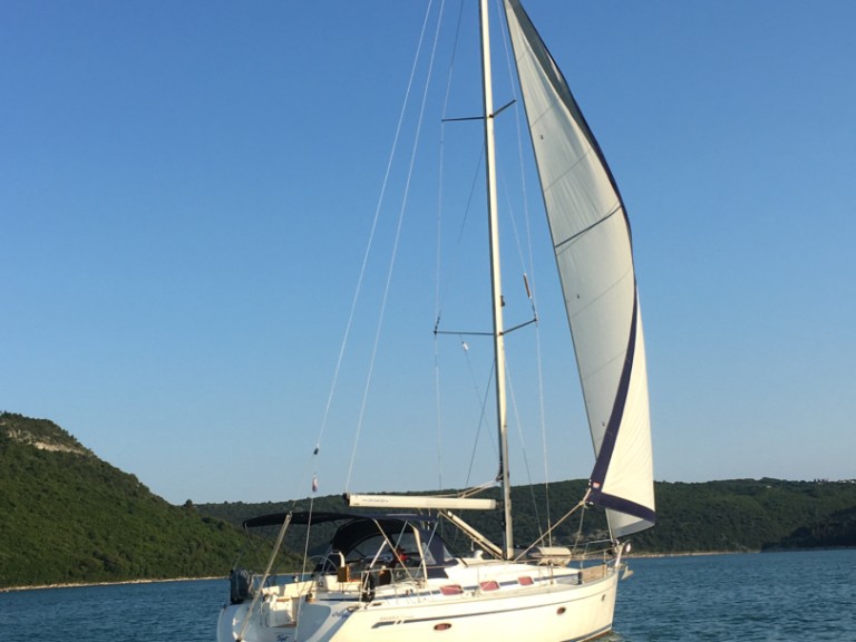 Sailboat hire in Trget - Bavaria Bavaria 39 Cruiser