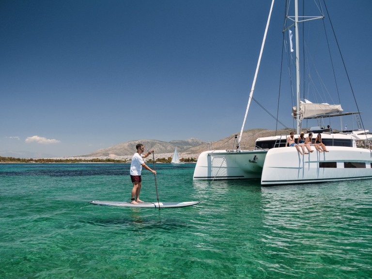 Hire Catamaran Dufour with a boat licence