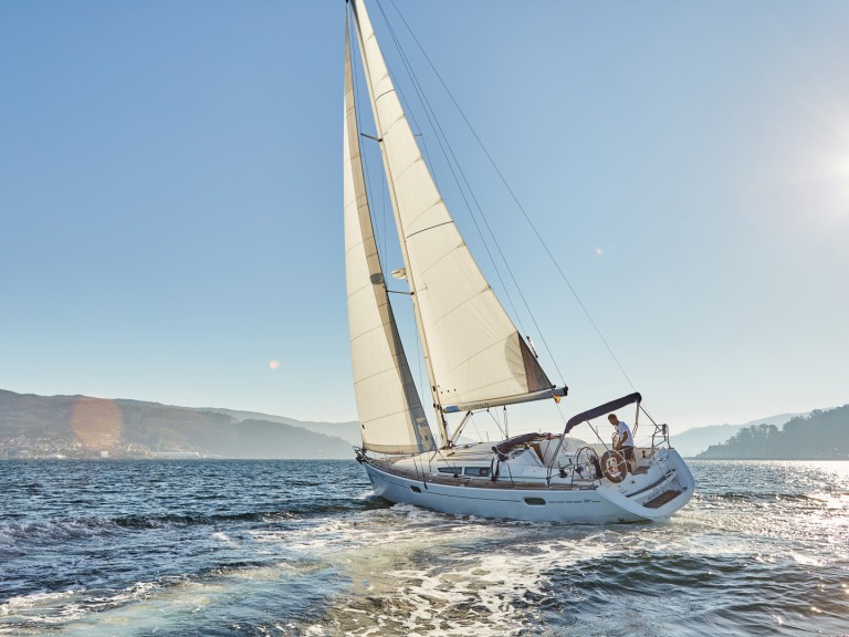 Hire a Jeanneau Sun Odyssey 39i Vigo