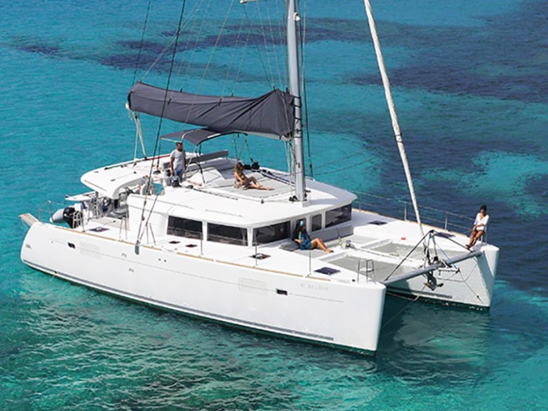 Hire Catamaran with or without skipper Lagoon Santa Eulària des Riu