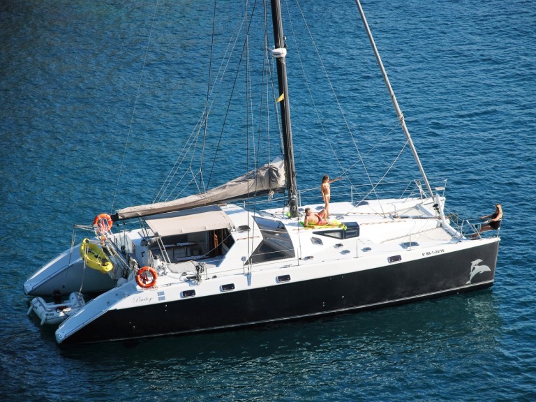 Catamaran to hire Santa Eulària des Riu at the best price