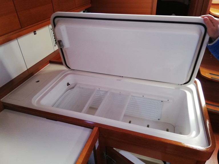 Sailboat hire in Pula - Dufour Dufour 450 Owner version