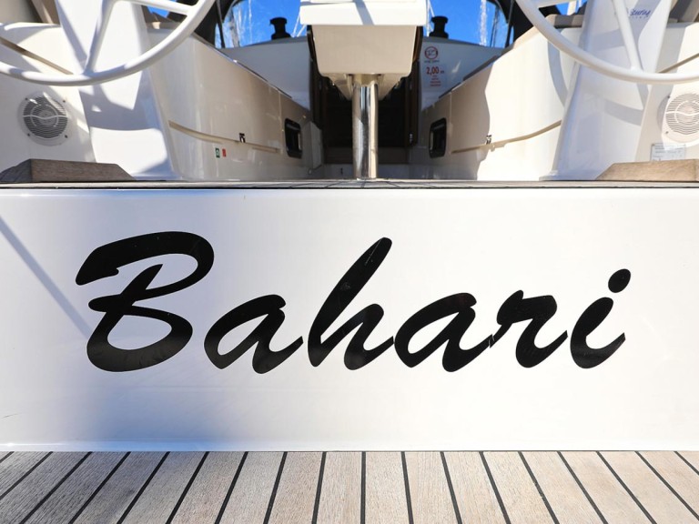 Hire Sailboat with or without skipper Bavaria Trogir