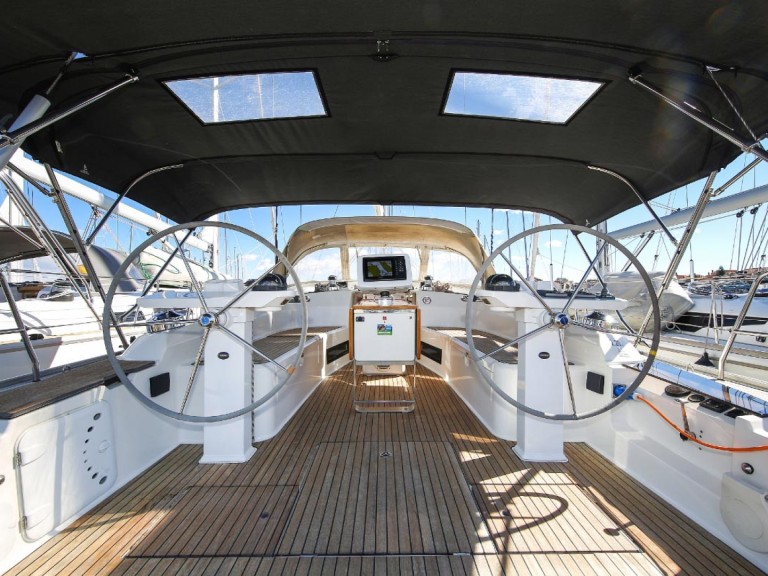 Yacht charter Biograd na Moru - Bavaria Cruiser 45 on SamBoat