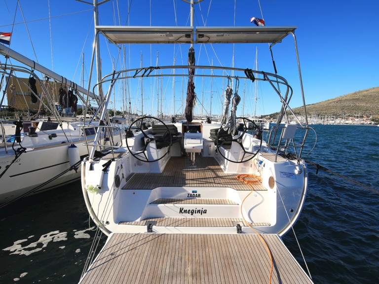 Sailboat to hire Biograd na Moru at the best price