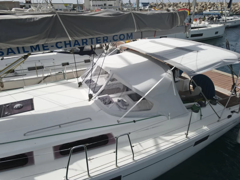 Yacht charter San Miguel De Abona - Hanse Hanse 415 on SamBoat