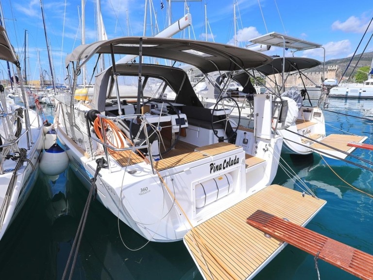 Yacht hire Pula cheap Dufour 360 Grand Large