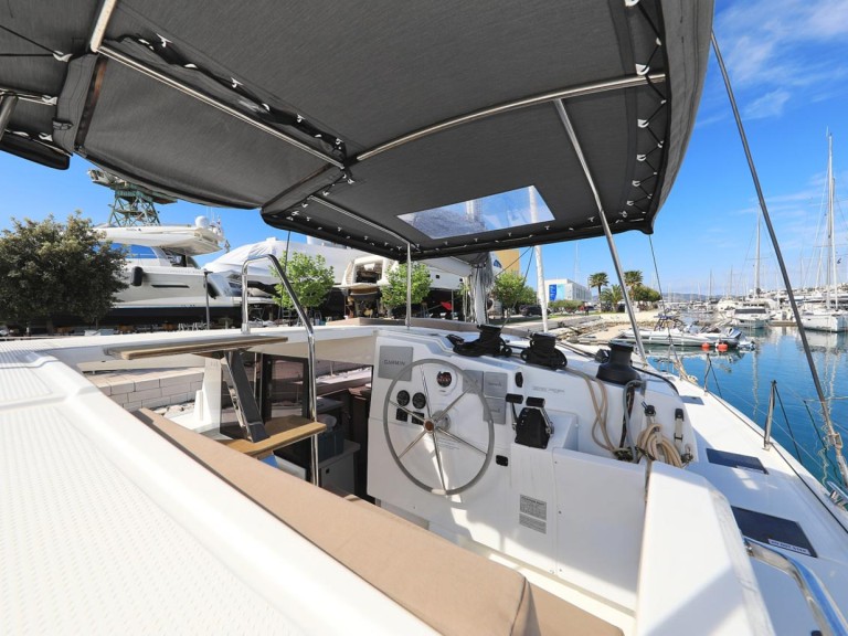Hire Catamaran with or without skipper Fountaine Pajot Biograd na Moru